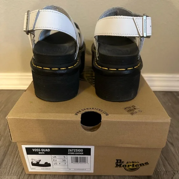 💥 Dr. Marten’s Voss Quad sandals 💥 - Picture 5 of 7